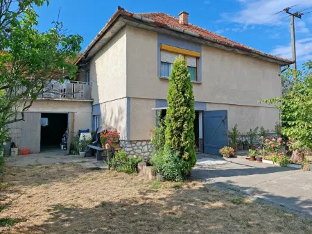 Eladó családi ház, Kerecsend 4 szoba 165 m² 29 M Ft