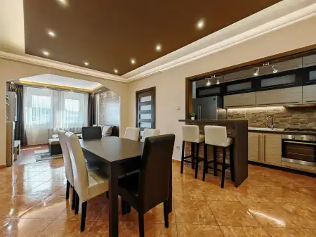 Eladó panellakás, Eger 3+1 szoba 83 m² 59.9 M Ft