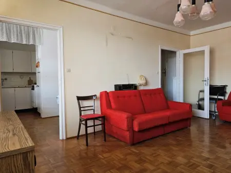 Eladó panellakás, Eger 2 szoba 61 m² 43.5 M Ft