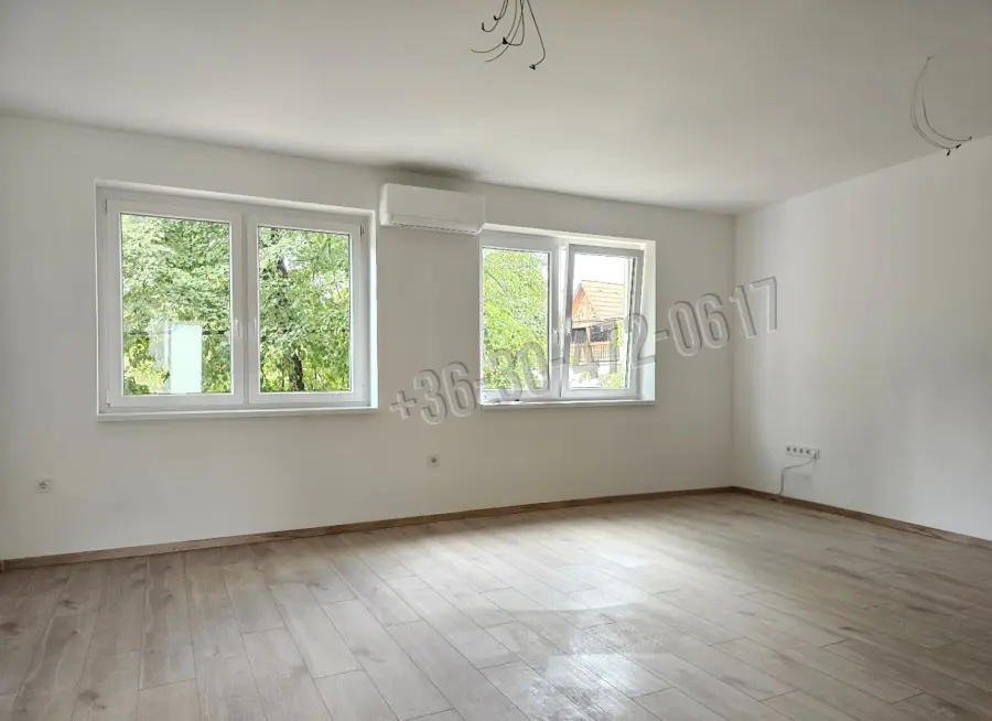 eladó újszerű téglalakás, Eger